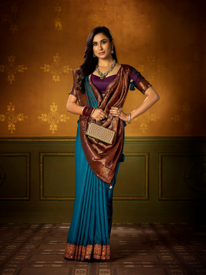 Exclusive Soft Silk Heavy Swarovski Border Saree : Occasional Wear