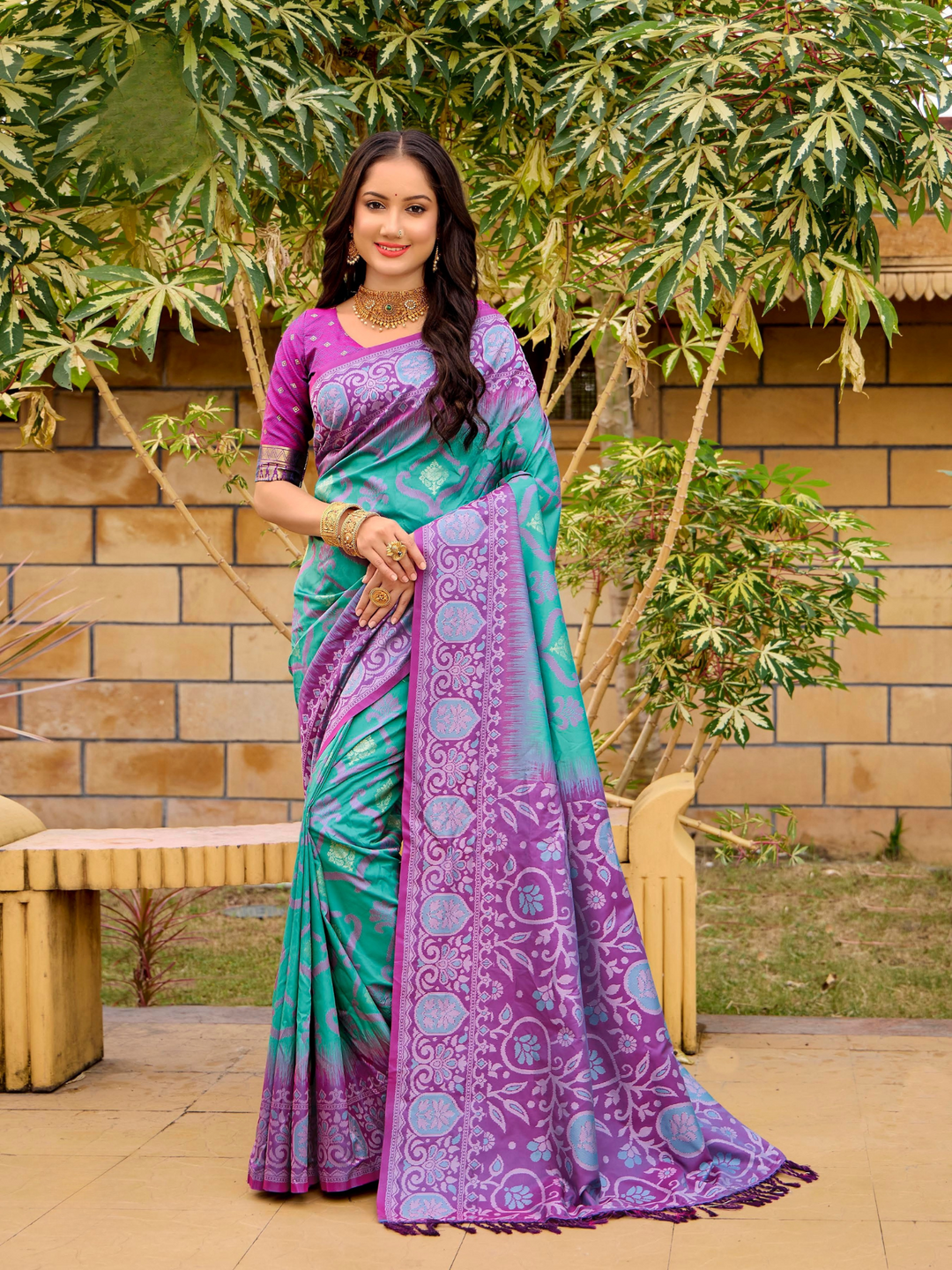 Ikkat Pochampally Soft Silk Saree